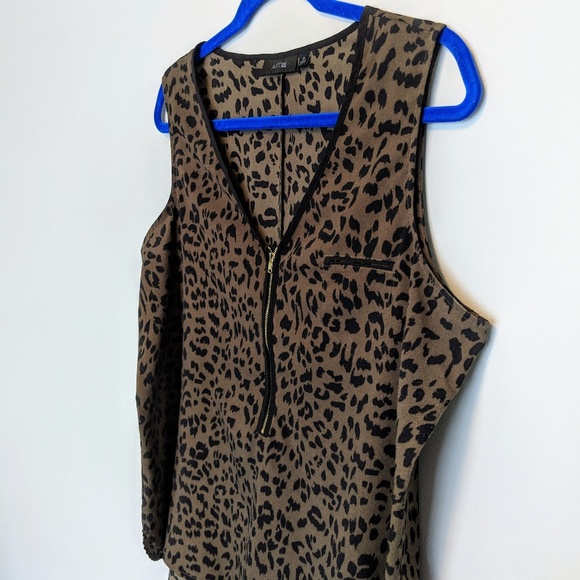 Apt. 9 Tops - Final Price Apt. 9 Green Cheetah Print Tank w zip